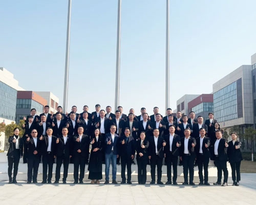 DB真人旗舰官网2025年销售启航大会正式拉开帷幕！